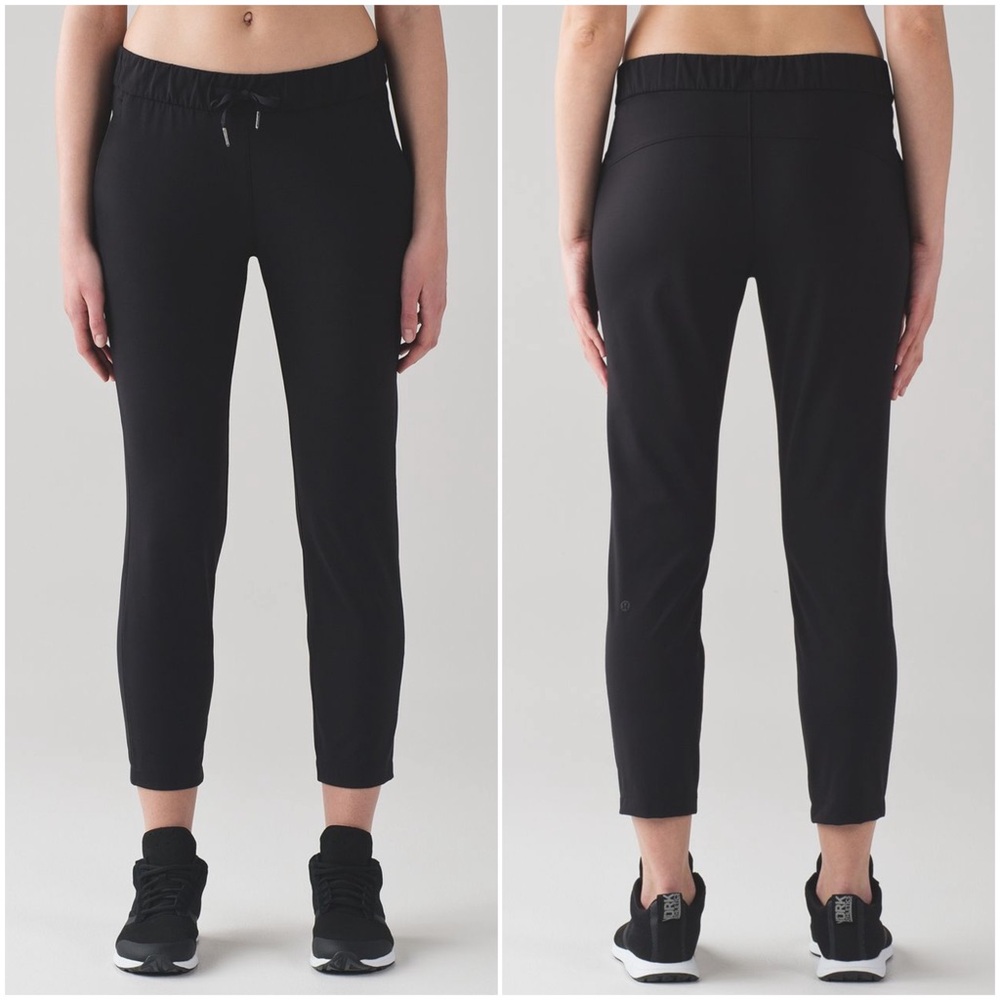Lululemon On The Fly Pants in Black